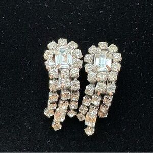 Kramer Vintage rhinestone clip earrings